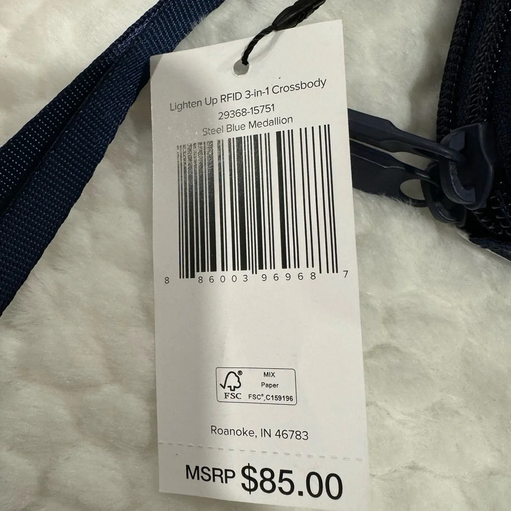 VERA BRADLEY Lighten Up 3-In-1 Crossbody ( steel blue medallion) $40 $85.00